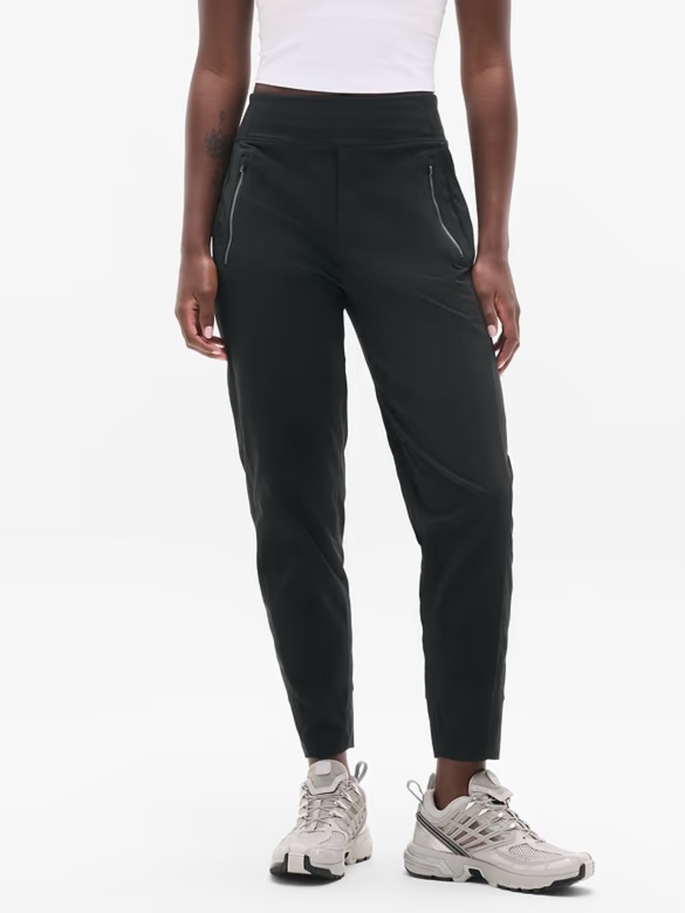 Athleta Trekkie North Cargo Jogger Pants Black Size 4 Petite